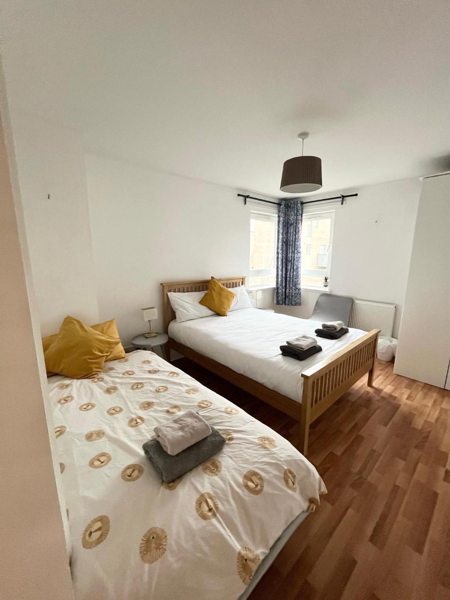 Modern Spacious Retreat Full Fibre Wi-Fi & Free Parking Edinburgh Bagian luar foto